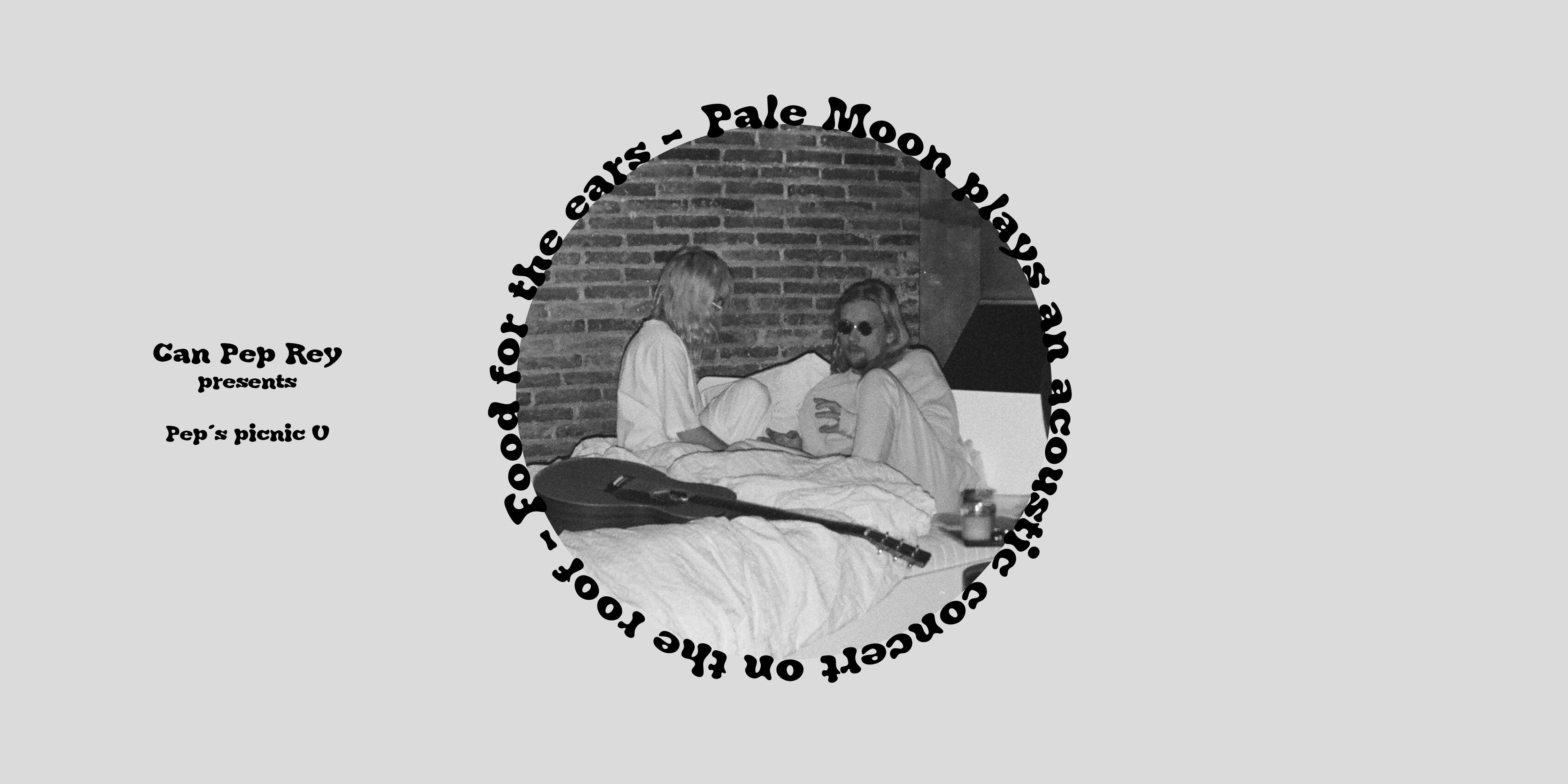 Pale Moon acoustic concert